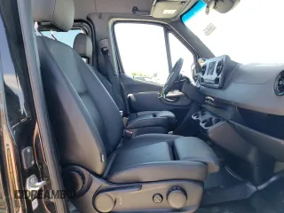 2024 Mercedes-Benz Sprinter with VIN W1Z4NFHYXRP650336, listed as a Copart auction lot 53669065 with 12,256 mi miles and Salvage Title. Bid and sale history available at DreamBid. Image 7.