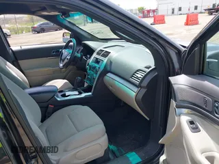 2014 Ford Explorer z VIN 1FM5K7B84EGA18684, wystawiony jako IAAI lot #42206323 z przebiegiem 96 853 mil mil oraz . Historia ofert i sprzedaży dostępna na DreamBid. Obrazek 5.