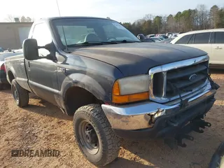 2001 Ford F-250 XL z VIN 1FTNF21L21EB78182, wystawiony jako IAAI lot #41477682 z przebiegiem 122 188 mil mil oraz . Historia ofert i sprzedaży dostępna na DreamBid. Obrazek 1.