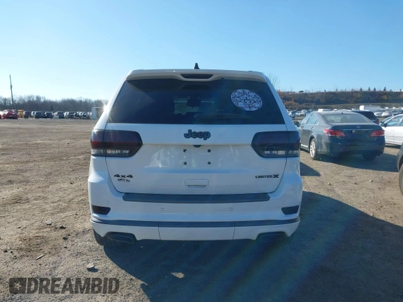 2020 Jeep Grand Cherokee Limited X with VIN 1C4RJFBG8LC125767, listed as a IAAI auction lot 41329300 with 60,886 mi miles. Bid and sale history available at carsss.com. Image 16.