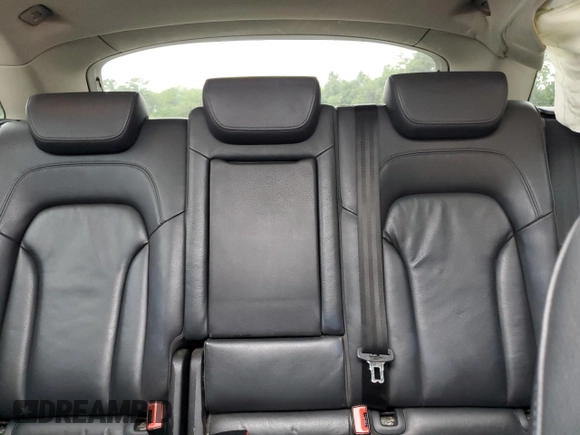 2010 Audi Q5 Premium with VIN WA1CKAFP0AA047584, listed as a Copart auction lot 62495605 with 205,361 mi miles and Clean title. Bid and sale history available at DreamBid. Image 10.