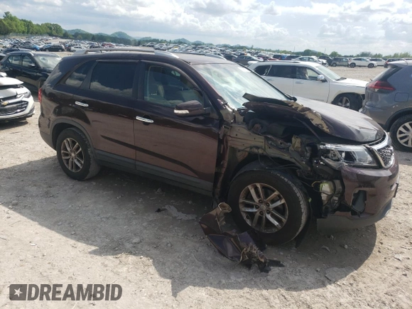 2015 Kia Sorento LX with VIN 5XYKT3A69FG570795, listed as a Copart auction lot 53886515 with 191,201 mi miles and Salvage Title. Bid and sale history available at DreamBid. Image 4.