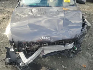 2018 Jeep Cherokee Latitude Plus with VIN 1C4PJMLXXJD547637, listed as a Copart auction lot 86063784 with Not provided miles and Salvage title. Bid and sale history available at DreamBid. Image 12.