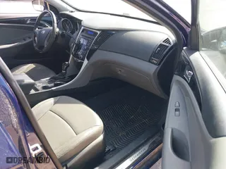 2013 Hyundai Sonata SE with VIN 5NPEC4AC4DH646129, listed as a IAAI auction lot 42087732 with 160,100 mi miles. Bid and sale history available at carsss.com. Image 5.
