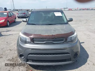 2017 Kia Soul with VIN KNDJN2A29H7462481, listed as a IAAI auction lot 42070761 with 76,105 mi miles. Bid and sale history available at carsss.com. Image 12.