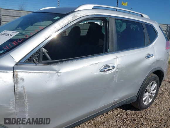 2016 Nissan Rogue SV with VIN KNMAT2MT6GP714311, listed as a IAAI auction lot 41802626 with 86,660 mi miles. Bid and sale history available at carsss.com. Image 6.