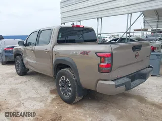 2024 Nissan Frontier PRO-4X with VIN 1N6ED1EK2RN670706, listed as a IAAI auction lot 41711898 with 13,386 mi miles. Bid and sale history available at carsss.com. Image 3.