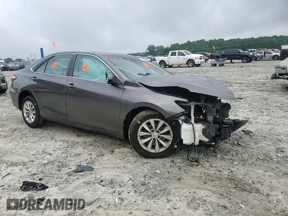 2015 Toyota Camry XLE z VIN 4T4BF1FK6FR516551, wystawiony jako Copart lot #58036375 z przebiegiem 160 631 mil mil oraz Szkoda całkowita • Salvage title. Historia ofert i sprzedaży dostępna na DreamBid. Obrazek 13.