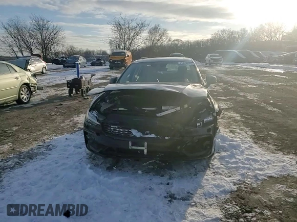 2022 Volvo S60 Momentum with VIN 7JRL12TZXNG161147, listed as a Copart auction lot 41370075 with 49,581 mi miles and Salvage Title. Bid and sale history available at carsss.com. Image 10.