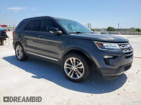2018 Ford Explorer XLT with VIN 1FM5K7D83JGB03314, listed as a Copart auction lot 61464245 with 172,167 mi miles and Salvage title. Bid and sale history available at DreamBid. Image 4.