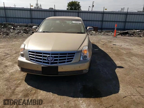 2006 Cadillac DTS 1SD z VIN 1G6KD57Y16U117113, wystawiony jako Copart lot #71485044 z przebiegiem 109 948 mil mil oraz Szkoda całkowita • Salvage title. Historia ofert i sprzedaży dostępna na DreamBid. Obrazek 11.