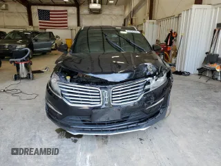 2016 Lincoln MKC Premier with VIN 5LMCJ1C94GUJ21815, listed as a Copart auction lot 61552955 with 172,142 mi miles and Non repairable. Bid and sale history available at DreamBid. Image 5.