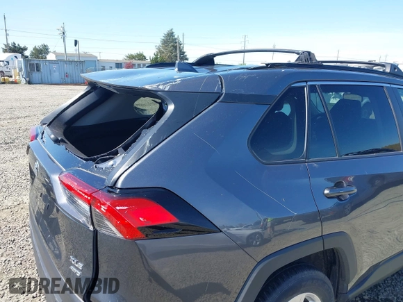 2019 Toyota RAV4 XLE with VIN JTMP1RFV9KD522379, listed as a IAAI auction lot 42002573 with 38,895 mi miles and . Bid and sale history available at DreamBid. Image 17.