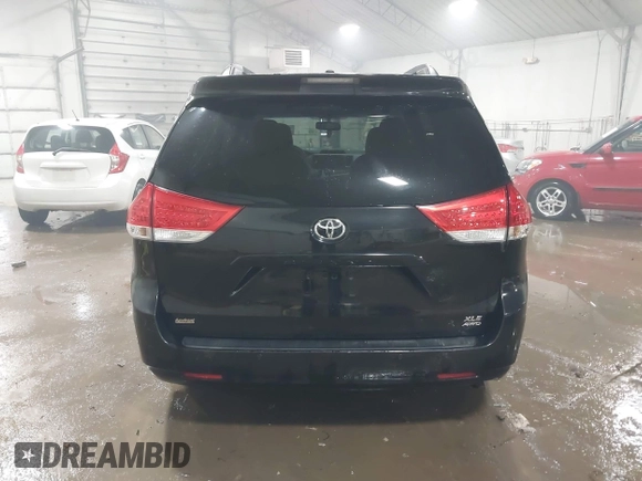 2014 Toyota Sienna Ltd with VIN 5TDDK3DC7ES072058, listed as a IAAI auction lot 41548332 with 153,742 mi miles. Bid and sale history available at carsss.com. Image 16.