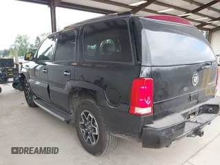 2003 Cadillac Escalade z VIN 1GYEK63N83R315102, wystawiony jako IAAI lot #42148828 z przebiegiem 267 997 mil mil oraz . Historia ofert i sprzedaży dostępna na DreamBid. Obrazek 3.