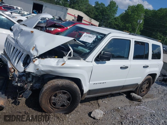 2013 Jeep Patriot Sport z VIN 1C4NJPBA4DD130489, wystawiony jako IAAI lot #42270017 z przebiegiem 165 773 mil mil oraz . Historia ofert i sprzedaży dostępna na DreamBid. Obrazek 14.