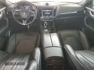 2018 Maserati Levante z VIN ZN661XUA4JX268883, wystawiony jako Copart lot #55102575 z przebiegiem 91 638 mil mil oraz Tytuł czysty. Historia ofert i sprzedaży dostępna na DreamBid. Obrazek 8.