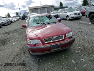 2000 Volvo S40 с VIN YV1VS2556YF488325, выставлен на аукционе Copart как лот 40153844 с пробегом 109 627 миль миль и Списание • Salvage title. История ставок и продаж доступна на DreamBid. Изображение 10.