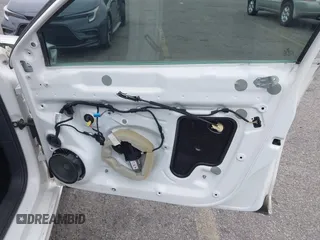 2014 Volkswagen Jetta SE с VIN 3VWD17AJ5EM390433, выставлен на аукционе IAAI как лот 42432308 с пробегом 257 086 миль миль и . История ставок и продаж доступна на DreamBid. Изображение 15.