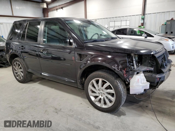 2013 Land Rover LR2 HSE Lux with VIN SALFT2BG1DH311993, listed as a Copart auction lot 83894684 with 150,199 mi miles and Salvage title. Bid and sale history available at DreamBid. Image 4.