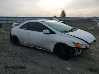 2006 Honda Civic Cpe LX with VIN 2HGFG11636H548675, listed as a Copart auction lot 43033785 with 289,976 mi miles and Salvage Title. Bid and sale history available at carsss.com. Image 4.