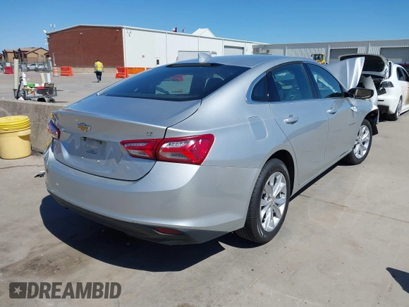 2022 Chevrolet Malibu LT with VIN 1G1ZD5ST3NF152657, listed as a IAAI auction lot 41815190 with 54,797 mi miles and . Bid and sale history available at DreamBid. Image 4.