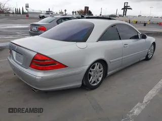 2001 Mercedes-Benz CL 500/600 z VIN WDBPJ75J91A015029, wystawiony jako IAAI lot #42206709 z przebiegiem 100 821 mil mil oraz . Historia ofert i sprzedaży dostępna na DreamBid. Obrazek 4.