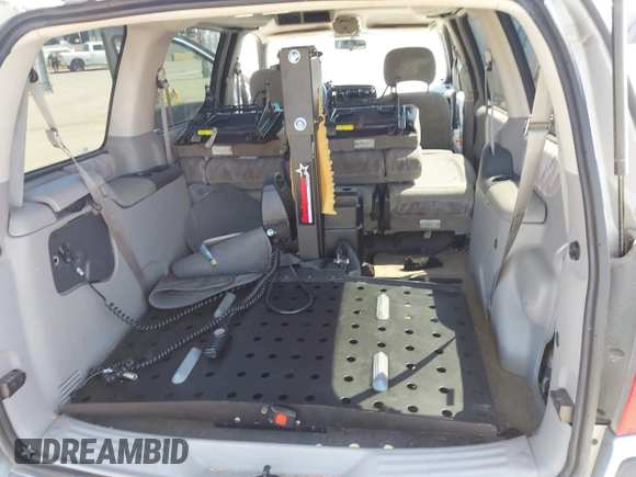 1999 Chevrolet Venture with VIN 1GNDX03E6XD292431, listed as a IAAI auction lot 41882320 with 155,929 mi miles and . Bid and sale history available at DreamBid. Image 12.