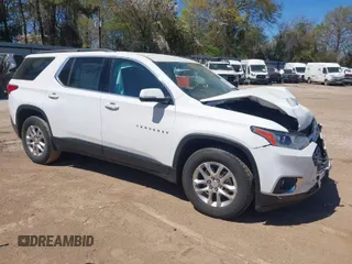 2019 Chevrolet Traverse LT Leather with VIN 1GNERHKW4KJ141055, listed as a IAAI auction lot 41854639 with 44,675 mi miles. Bid and sale history available at carsss.com. Image 1.