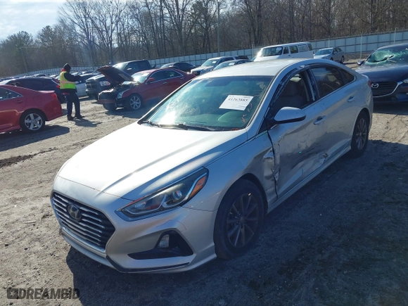 2018 Hyundai Sonata SE with VIN 5NPE24AF1JH642449, listed as a IAAI auction lot 41263885 with 106,064 mi miles. Bid and sale history available at carsss.com. Image 18.