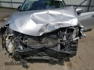 2017 Nissan Rogue SV z VIN KNMAT2MT1HP524868, wystawiony jako Copart lot #55828665 z przebiegiem 189 223 mil mil oraz Szkoda całkowita • Salvage title. Historia ofert i sprzedaży dostępna na DreamBid. Obrazek 12.