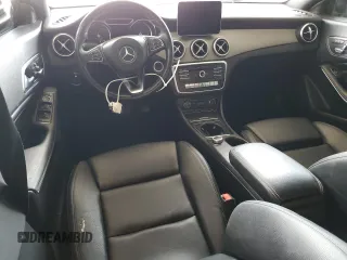 2019 Mercedes-Benz CLA 250 z VIN WDDSJ4EB2KN698940, wystawiony jako Copart lot #54747905 z przebiegiem 69 353 mil mil oraz Nie do naprawy • Non repairable. Historia ofert i sprzedaży dostępna na DreamBid. Obrazek 8.