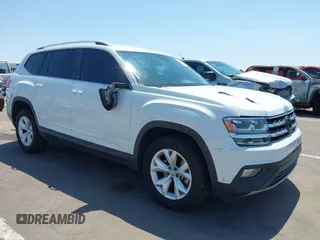 2018 Volkswagen Atlas SE with VIN 1V2DP2CA1JC597297, listed as a IAAI auction lot 42489664 with 54,352 mi miles and . Bid and sale history available at DreamBid. Image 1.