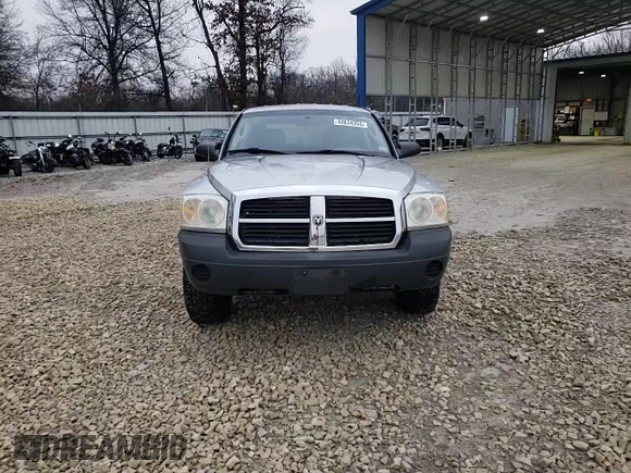 2006 Dodge Dakota ST with VIN 1D7HW28N46S634573, listed as a Copart auction lot 43834355 with 158,343 mi miles and Salvage Title. Bid and sale history available at DreamBid. Image 10.