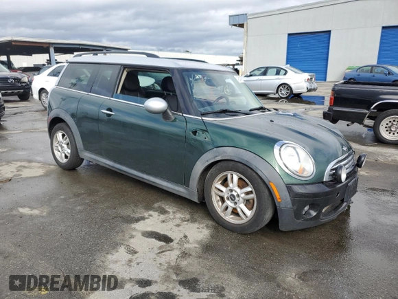 2012 MINI Clubman z VIN WMWZF3C55CT190117, wystawiony jako Copart lot #42514915 z przebiegiem 150 421 mil mil oraz Szkoda całkowita • Salvage title. Historia ofert i sprzedaży dostępna na DreamBid. Obrazek 4.