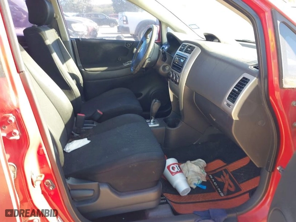 2006 Suzuki Aerio SX with VIN JS2RC61H965350850, listed as a IAAI auction lot 41406615 with 169,983 mi miles. Bid and sale history available at carsss.com. Image 5.