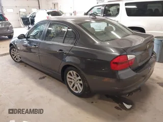 2006 BMW 3 Series 325i with VIN WBAVB13526KX69039, listed as a IAAI auction lot 42271470 with 162,687 mi miles and . Bid and sale history available at DreamBid. Image 3.