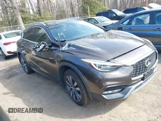 2017 Infiniti QX30 Luxury with VIN SJKCH5CR9HA019856, listed as a IAAI auction lot 41590907 with 45,555 mi miles. Bid and sale history available at carsss.com. Image 1.