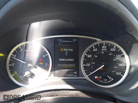 2018 Nissan Sentra SV with VIN 3N1AB7AP6JL643365, listed as a IAAI auction lot 42033621 with 113,297 mi miles. Bid and sale history available at carsss.com. Image 7.