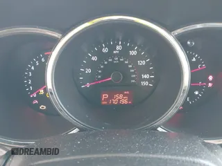 2013 Kia Sorento LX with VIN 5XYKT3A69DG370190, listed as a IAAI auction lot 42456161 with 170,196 mi miles and . Bid and sale history available at DreamBid. Image 7.