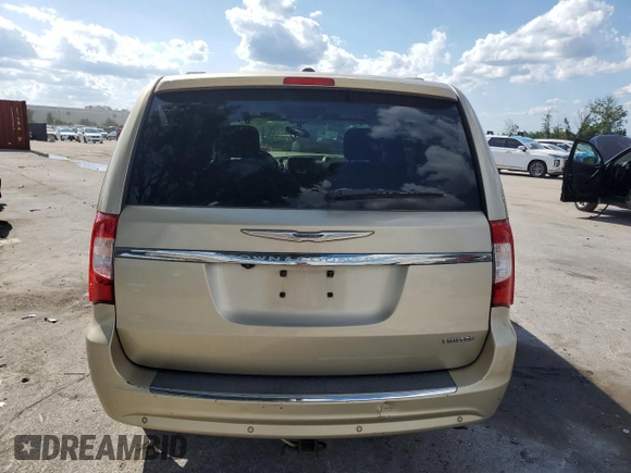 2011 Chrysler Town & Country Limited z VIN 2A4RR6DG5BR746552, wystawiony jako Copart lot #56215685 z przebiegiem 143 505 mil mil oraz Szkoda całkowita • Salvage title. Historia ofert i sprzedaży dostępna na DreamBid. Obrazek 6.