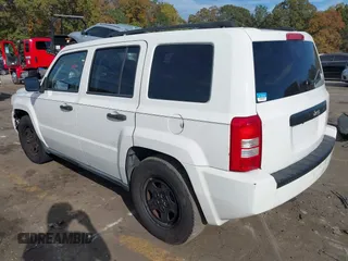 2007 Jeep Patriot Sport with VIN 1J8FT28WX7D372785, listed as a IAAI auction lot 40845970 with 200,000 mi miles and . Bid and sale history available at DreamBid. Image 3.