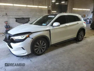 2020 Infiniti QX50 Luxe z VIN 3PCAJ5M3XLF112054, wystawiony jako Copart lot #58483235 z przebiegiem 49 815 mil mil oraz Szkoda całkowita • Salvage title. Historia ofert i sprzedaży dostępna na DreamBid. Obrazek 1.