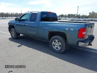 2013 Chevrolet Silverado 1500 LT with VIN 1GCRKSE74DZ351532, listed as a IAAI auction lot 42052732 with 232,992 mi miles and . Bid and sale history available at DreamBid. Image 3.