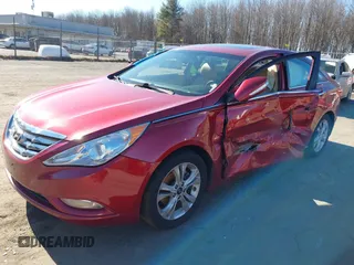 2013 Hyundai Sonata Limited with VIN 5NPEC4AC0DH626654, listed as a IAAI auction lot 38698604 with 90,035 mi miles and . Bid and sale history available at carsss.com. Image 2.