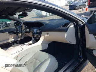 2012 Mercedes-Benz CL 550 z VIN WDDEJ9EB2CA028727, wystawiony jako IAAI lot #41891154 z przebiegiem 52 346 mil mil oraz . Historia ofert i sprzedaży dostępna na DreamBid. Obrazek 5.