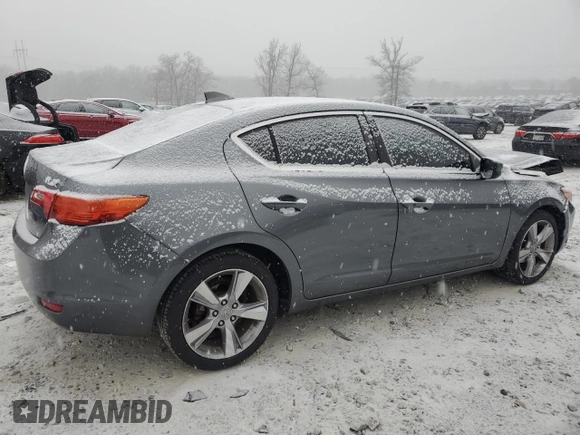 2013 Acura ILX Premium Pkg with VIN 19VDE1F51DE002275, listed as a Copart auction lot 41733675 with 186,136 mi miles and Salvage Title. Bid and sale history available at carsss.com. Image 3.