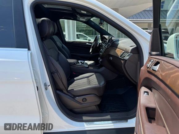 2018 Mercedes-Benz GLS 450 with VIN 4JGDF6EE1JB153365, listed as a Copart auction lot 65477955 with 136,583 mi miles and Clean title. Bid and sale history available at DreamBid. Image 5.