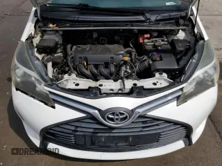 2015 Toyota Yaris L with VIN VNKKTUD32FA033118, listed as a Copart auction lot 52800075 with 111,305 mi miles and Salvage Title. Bid and sale history available at DreamBid. Image 11.