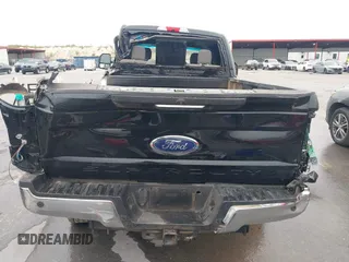 2018 Ford F-250 XL with VIN 1FT7W2BT7JEB71011, listed as a IAAI auction lot 41290319 with 152,310 mi miles and . Bid and sale history available at DreamBid. Image 16.
